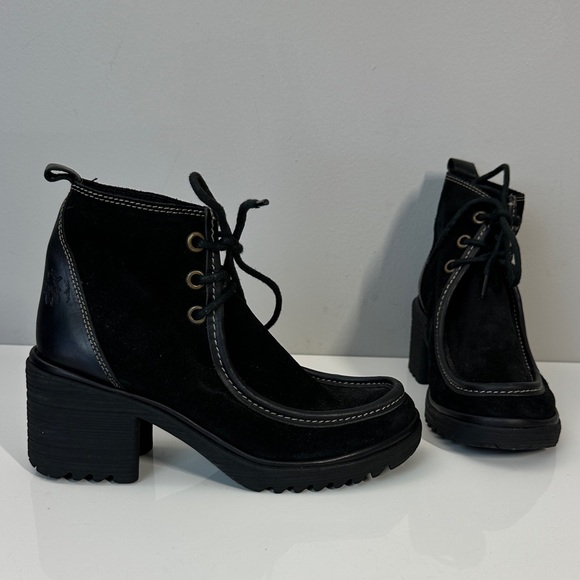 Fly London Shoes - Fly London Wins Black Suede‎ Block Heel Lace Up Ankle Boots Size 37(6.5-7)